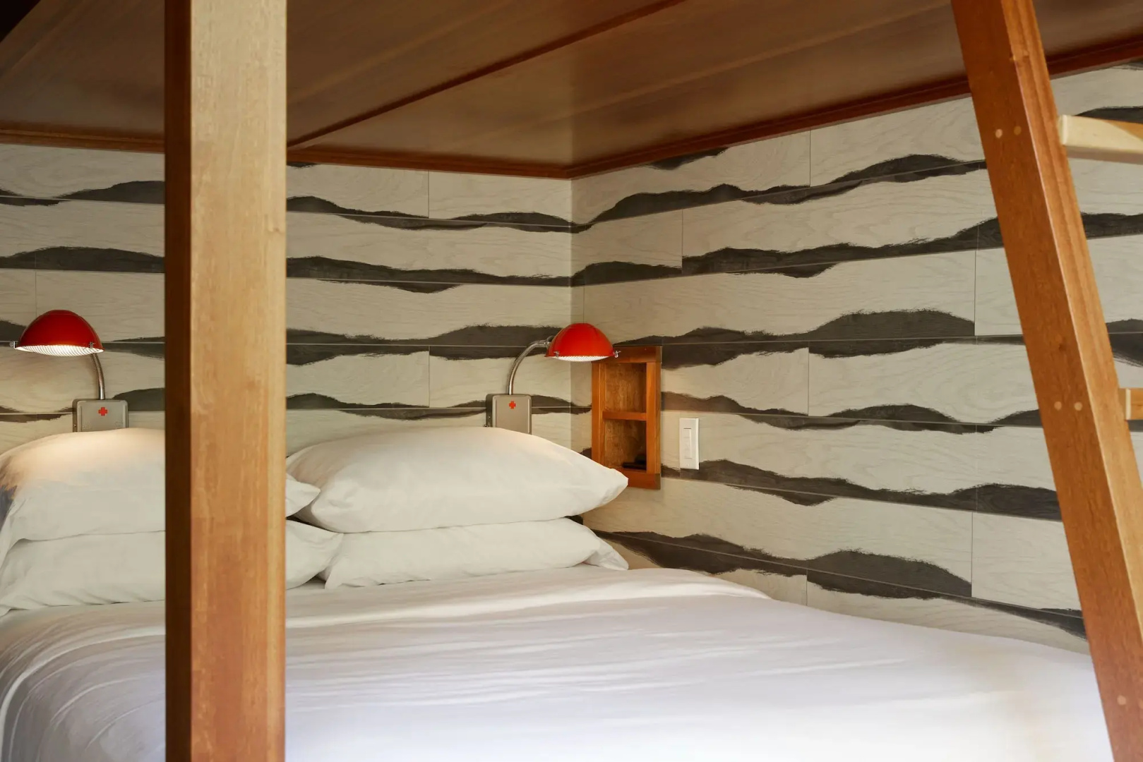 Field Guide Lodge