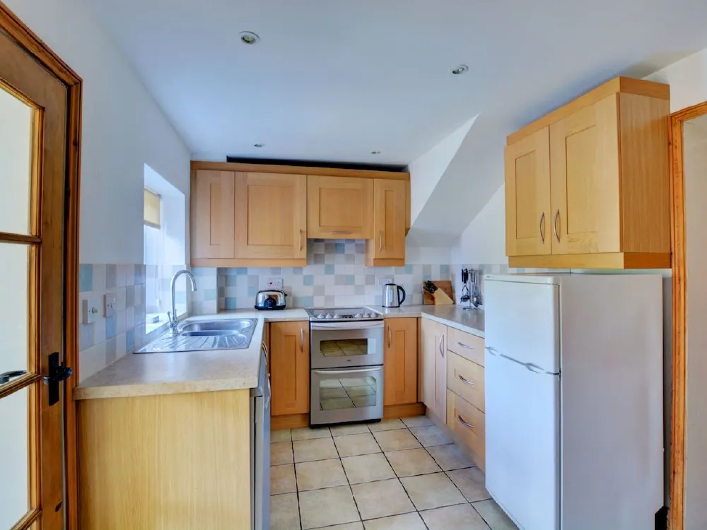 Tasteful holiday home in East Rudham with Garden