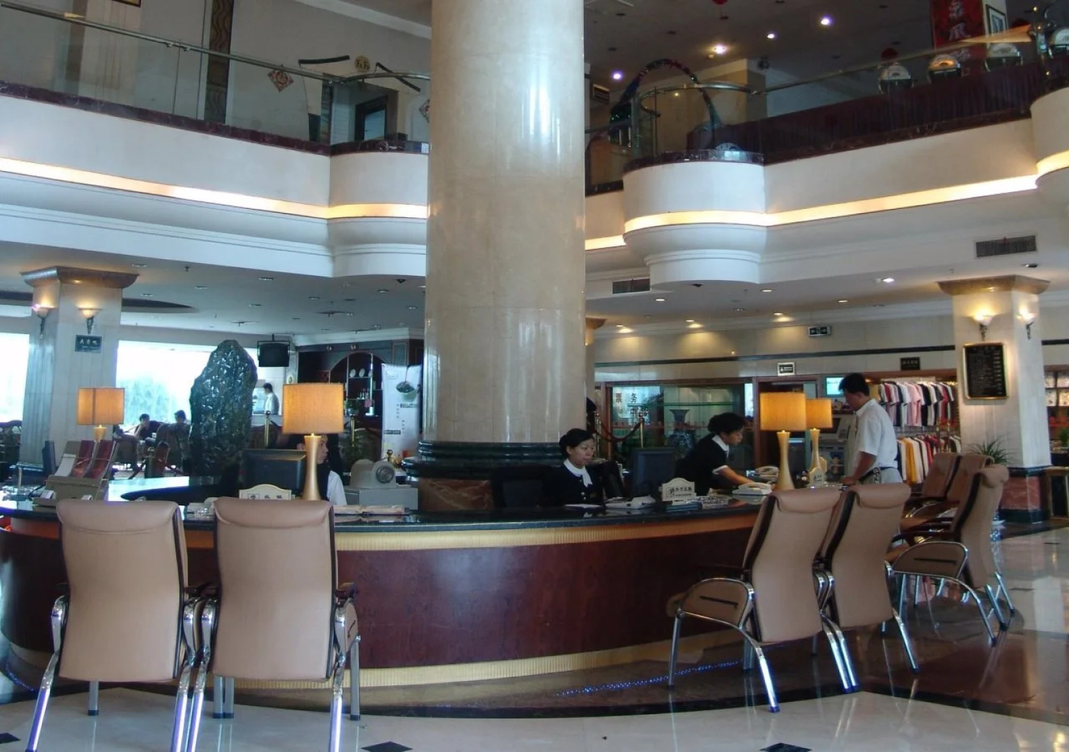 Kunming Golden Spring Hotel