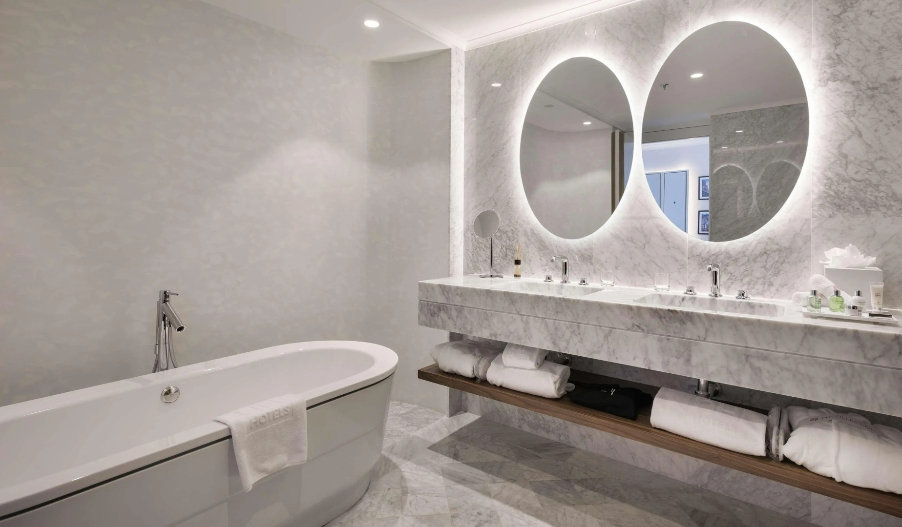 NH Collection Madrid Eurobuilding