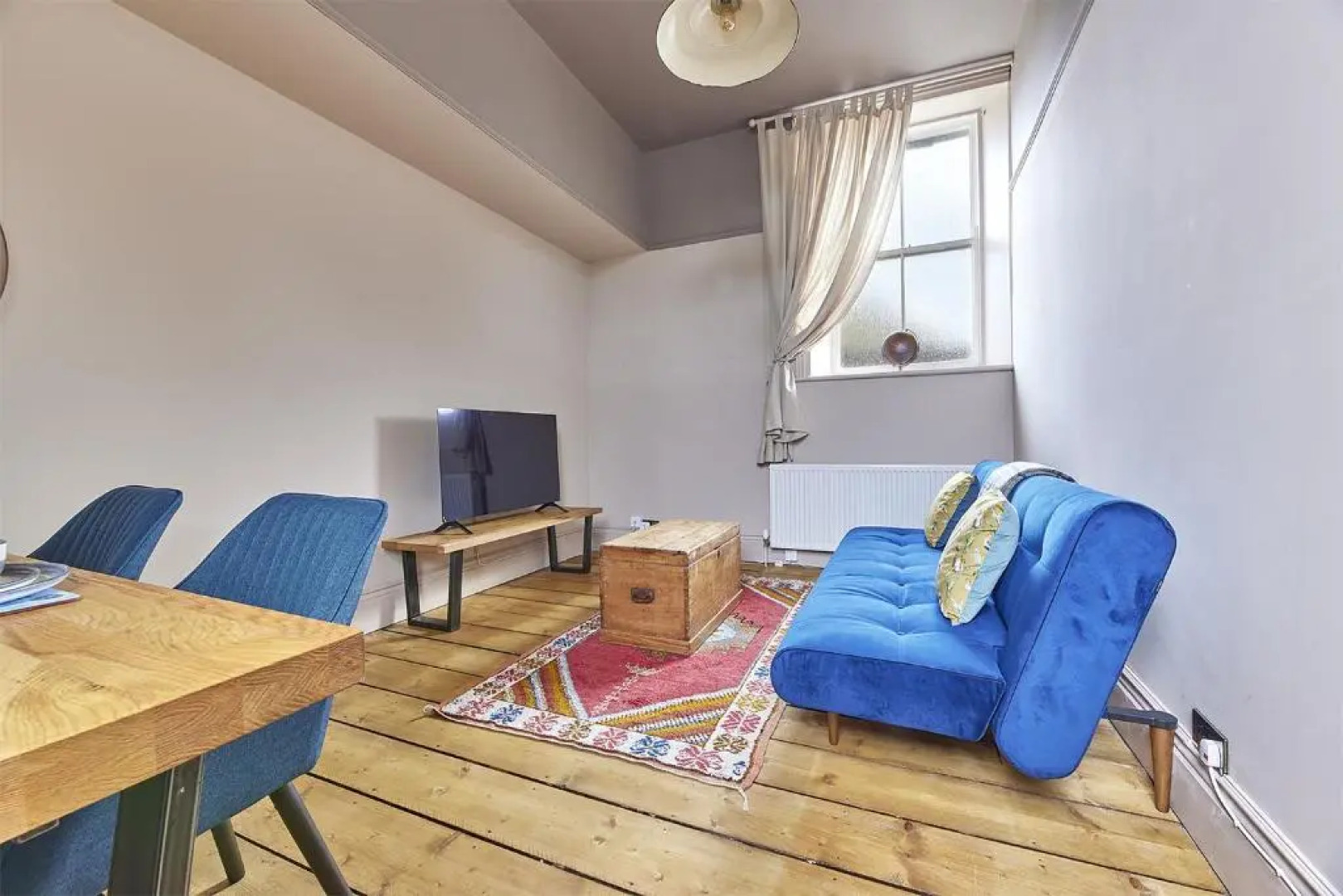 Host Stay The Old Courtroom Flat