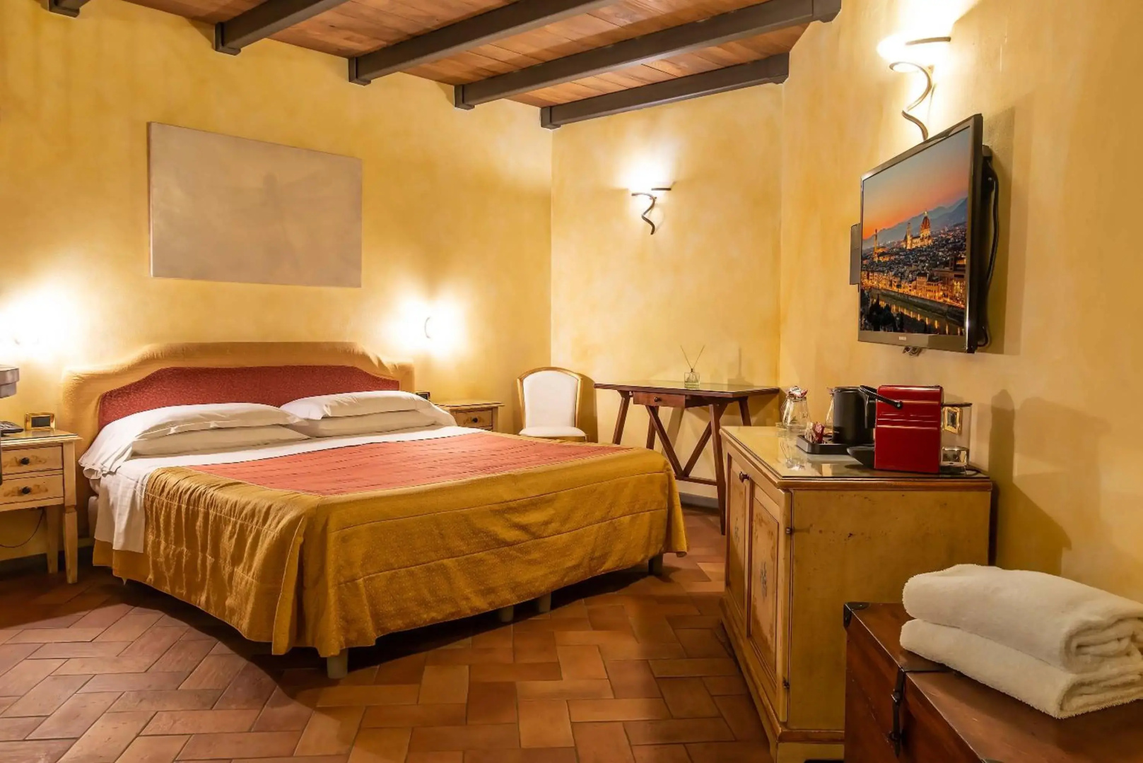 Hotel Alba Palace