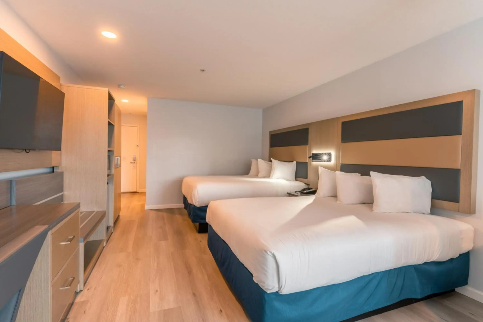 Hotel Aluxor SFO