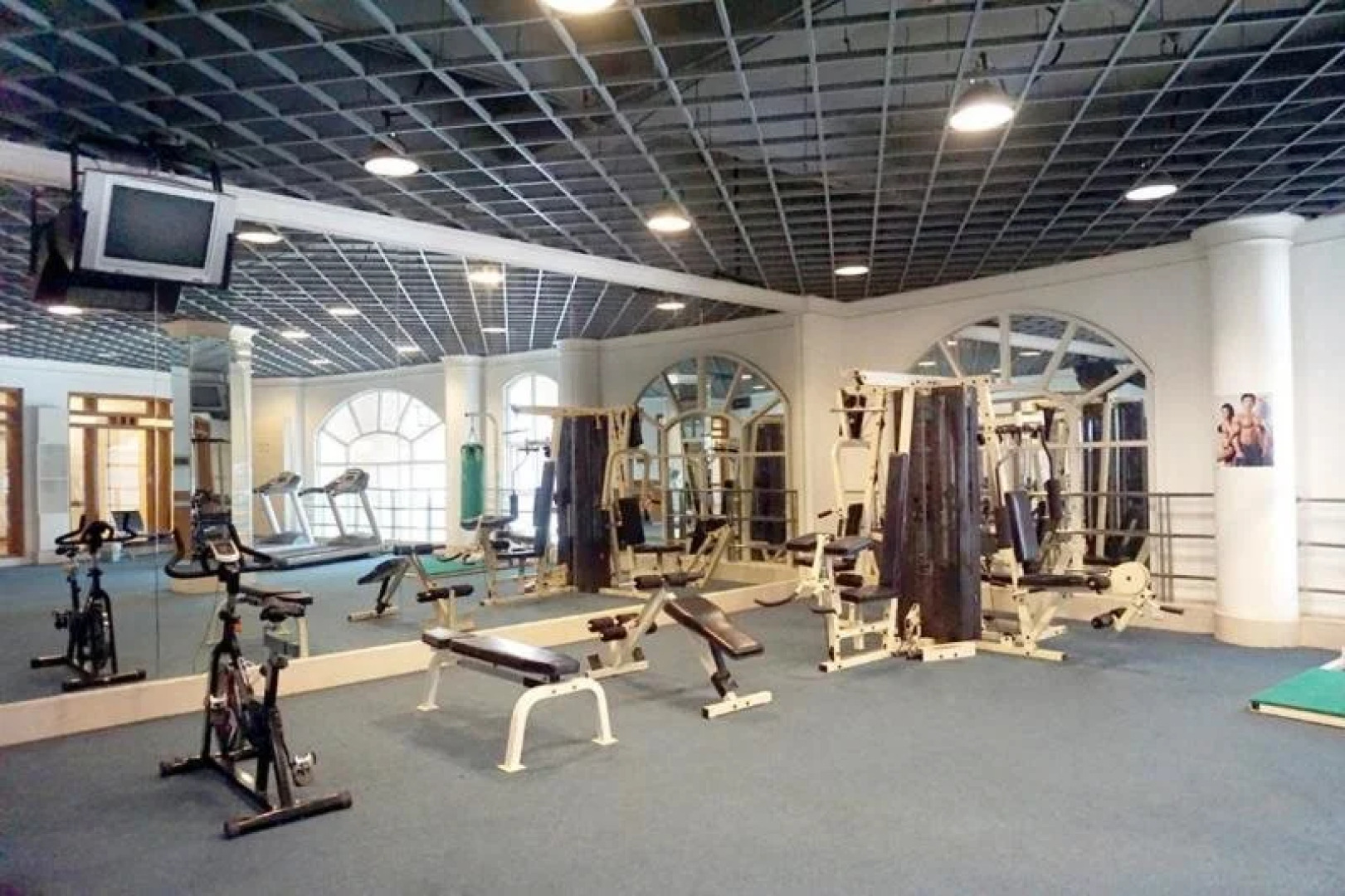 Clifford Golden Lake Hotel