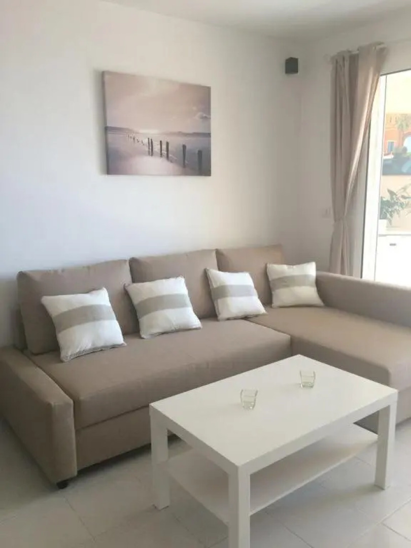 Charmant 2P Vue Mer face au Port de Golfe Juan