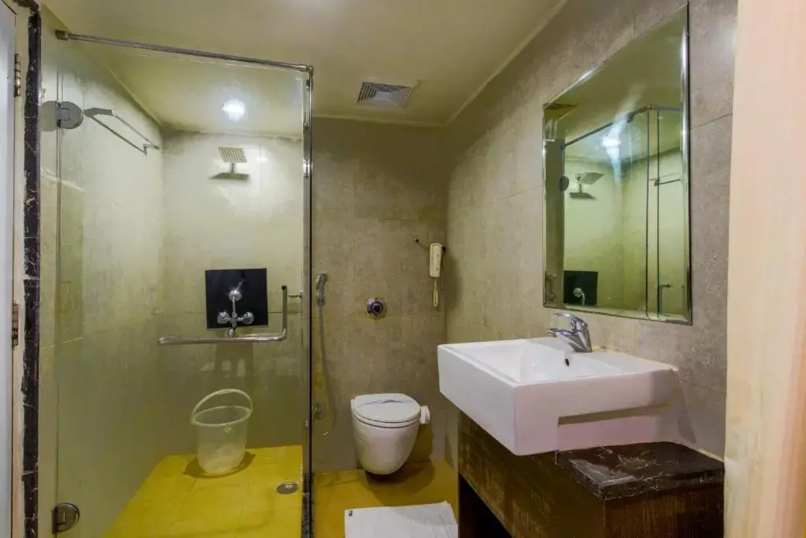 Gis Select Banjara Hills