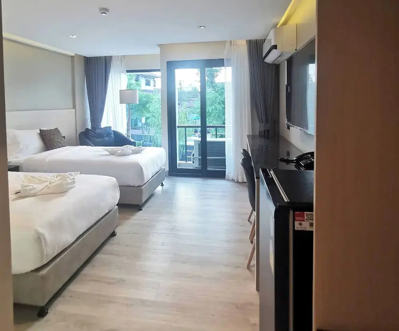 The 9 Residence Hotel