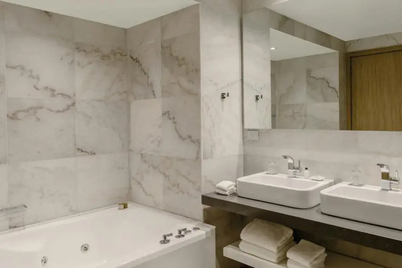 Crowne Plaza Buenos Aires Greenville