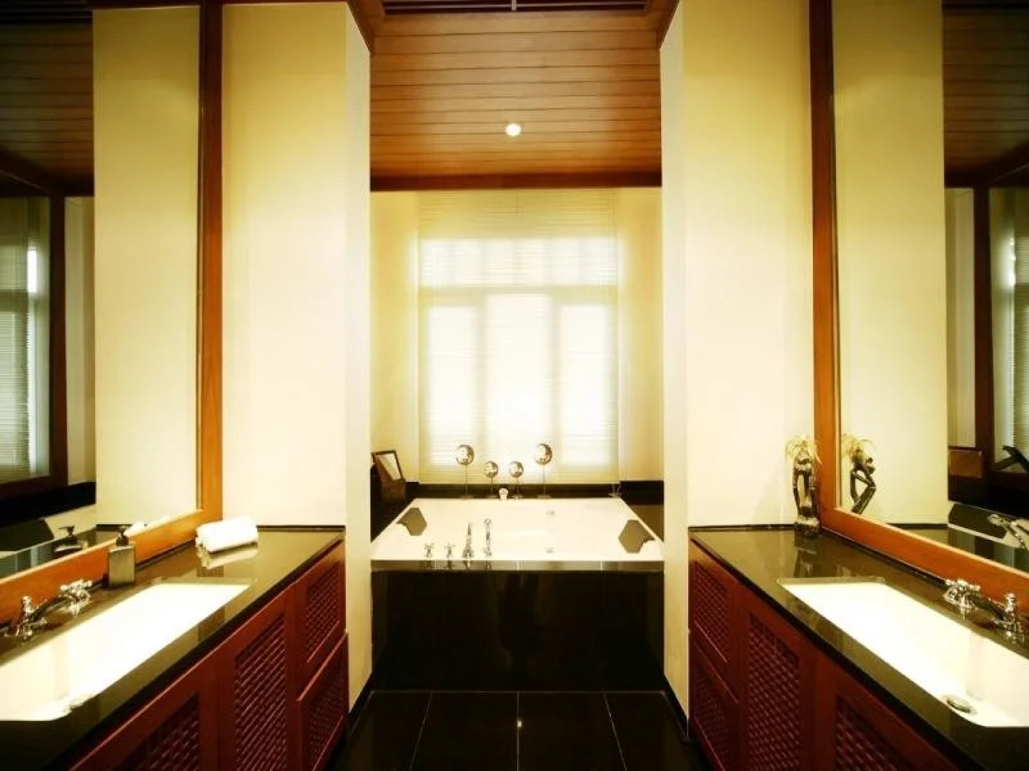 Tadarawadi Pool Villa at Phoenix Golf