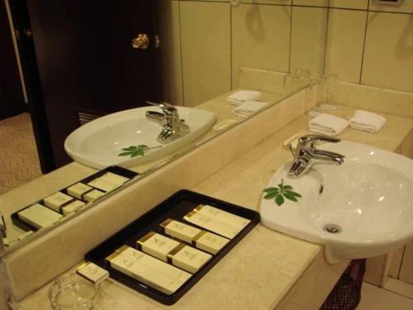 Xingyi City Full House Wenzhou Hotel