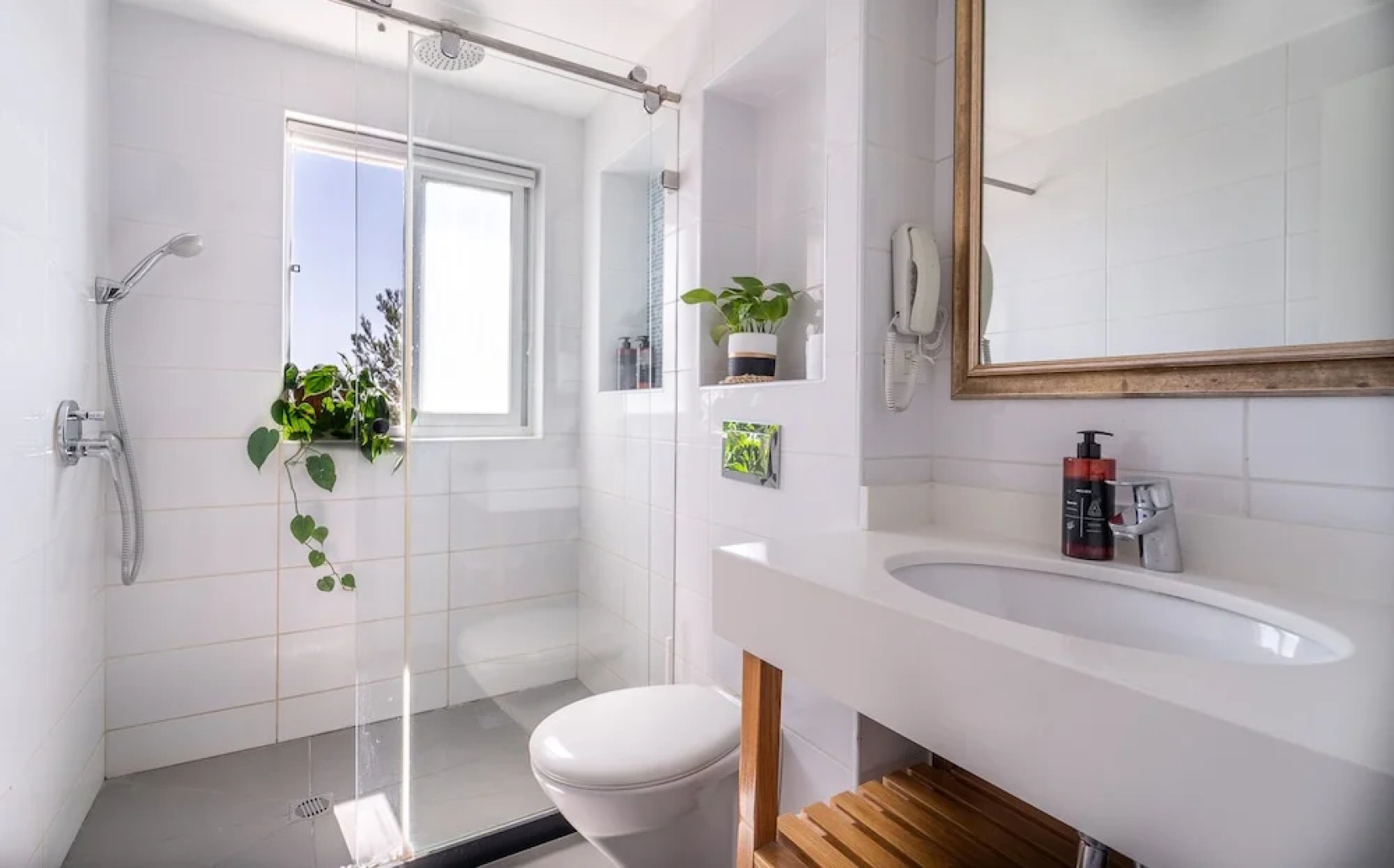 Mantur Parod by Selina