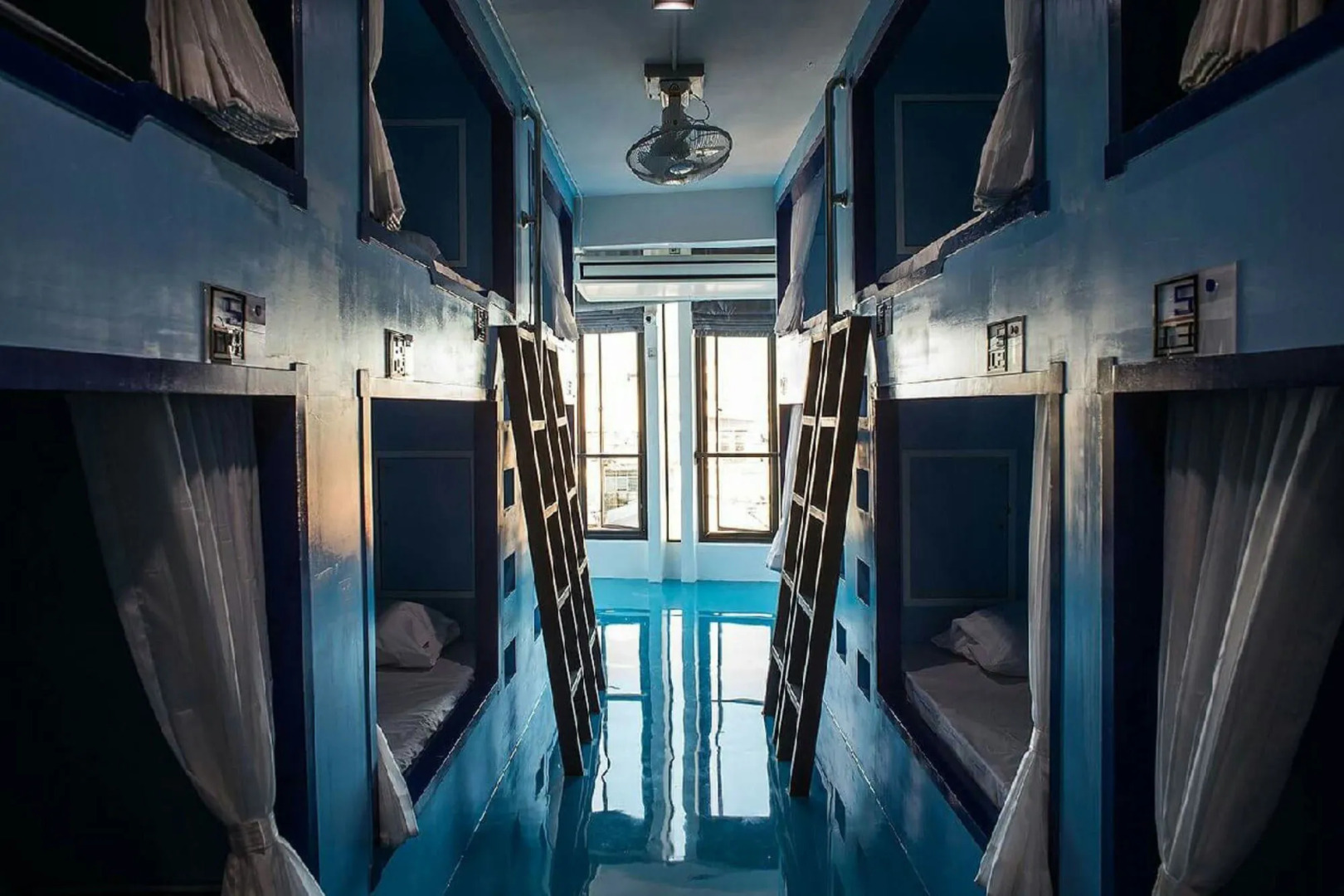 The Port Hostel By Suwatchai