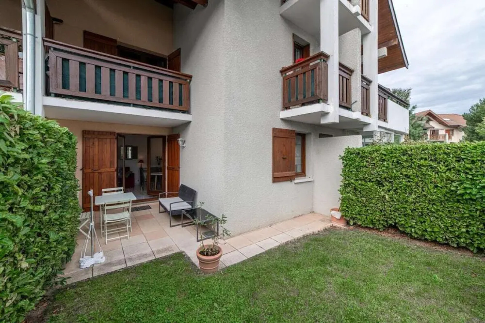 Diane Private apartment