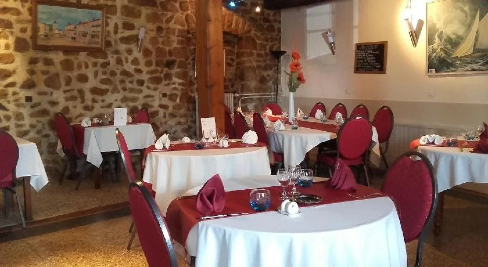 Hôtel Restaurant L'Ecrevisse