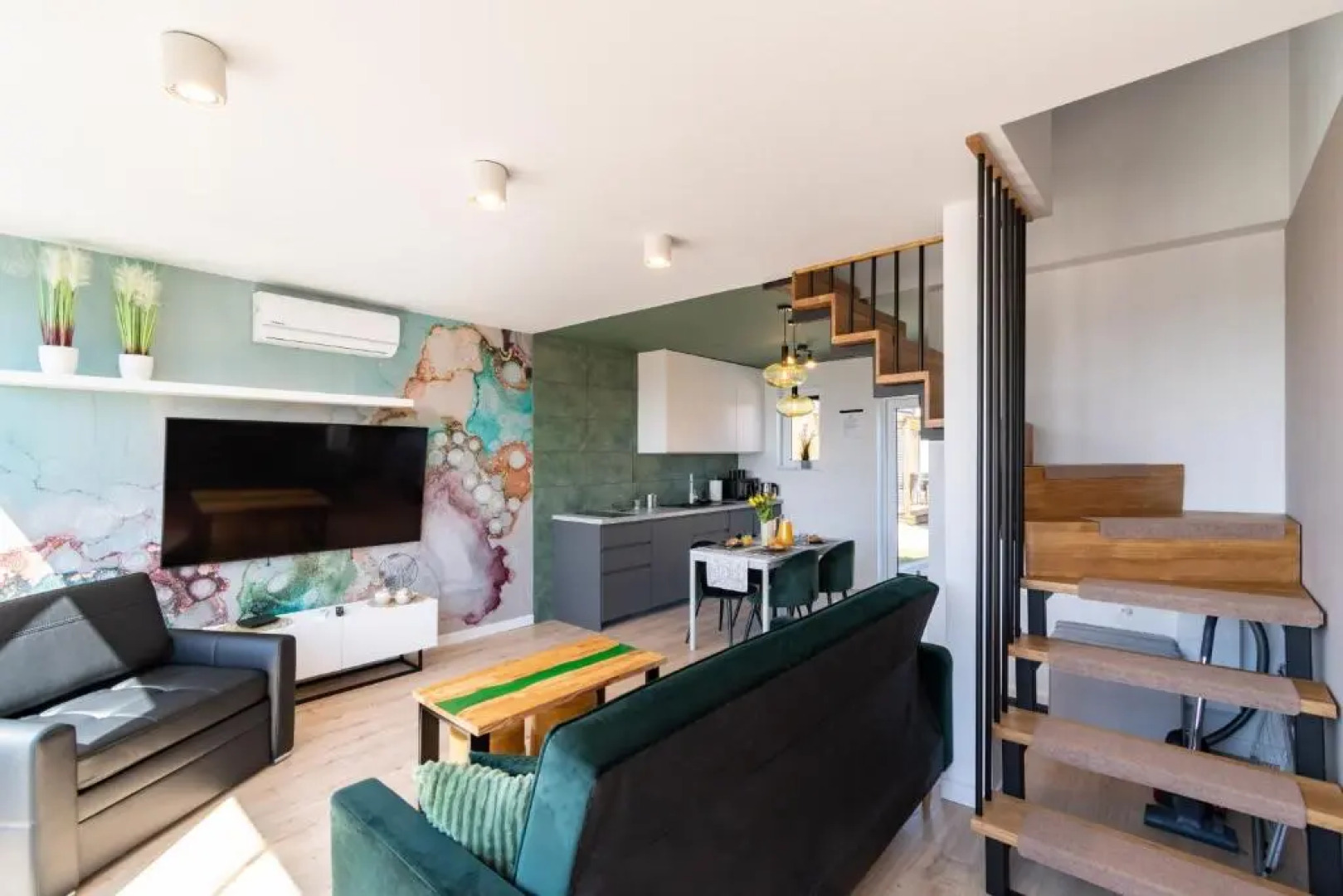 Domki - Bursztynova 13