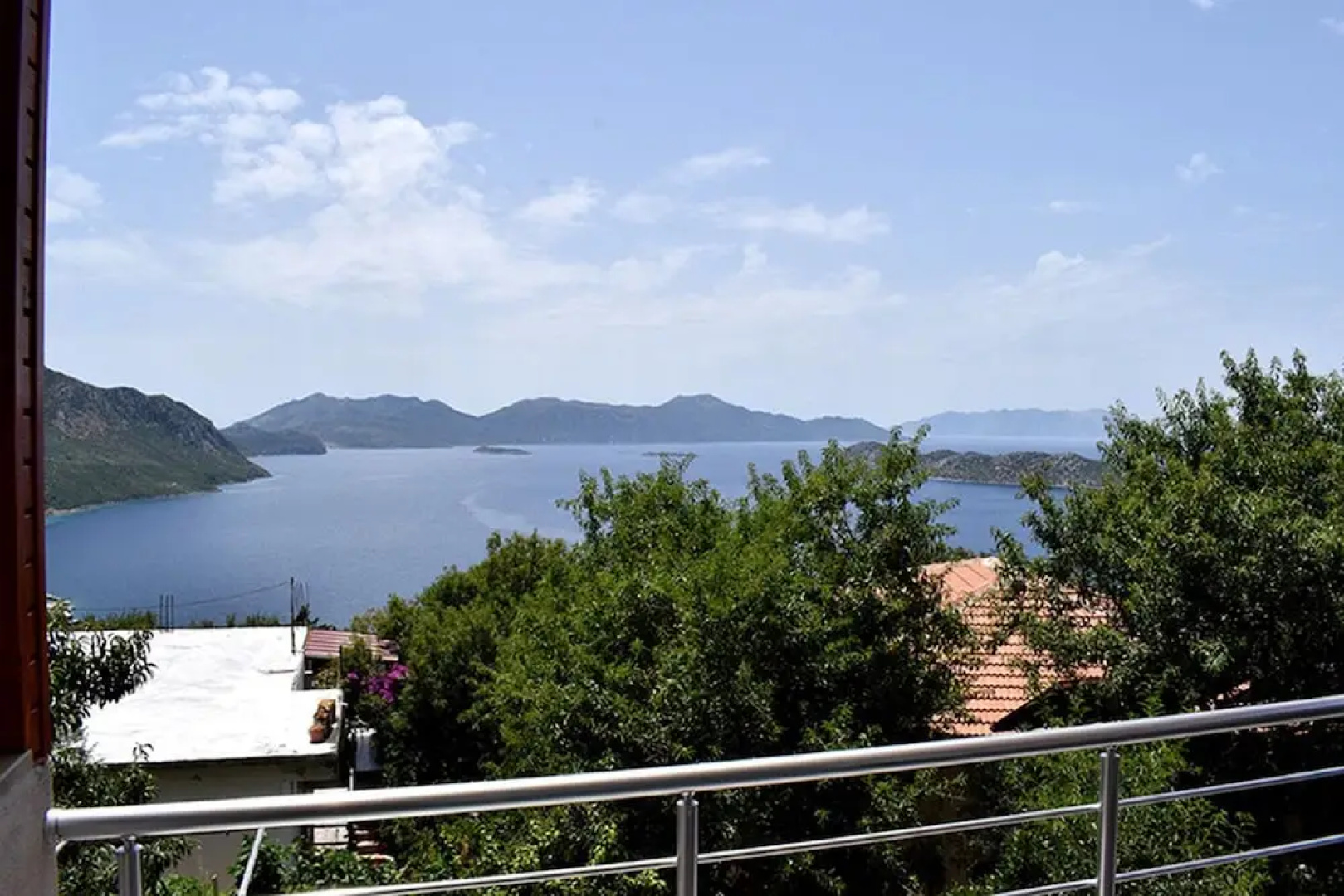 Saranda Teras Pansiyon