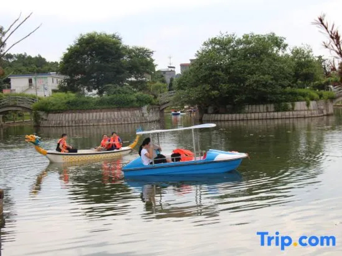 Yeyuan Hotspring Holiday Hotel