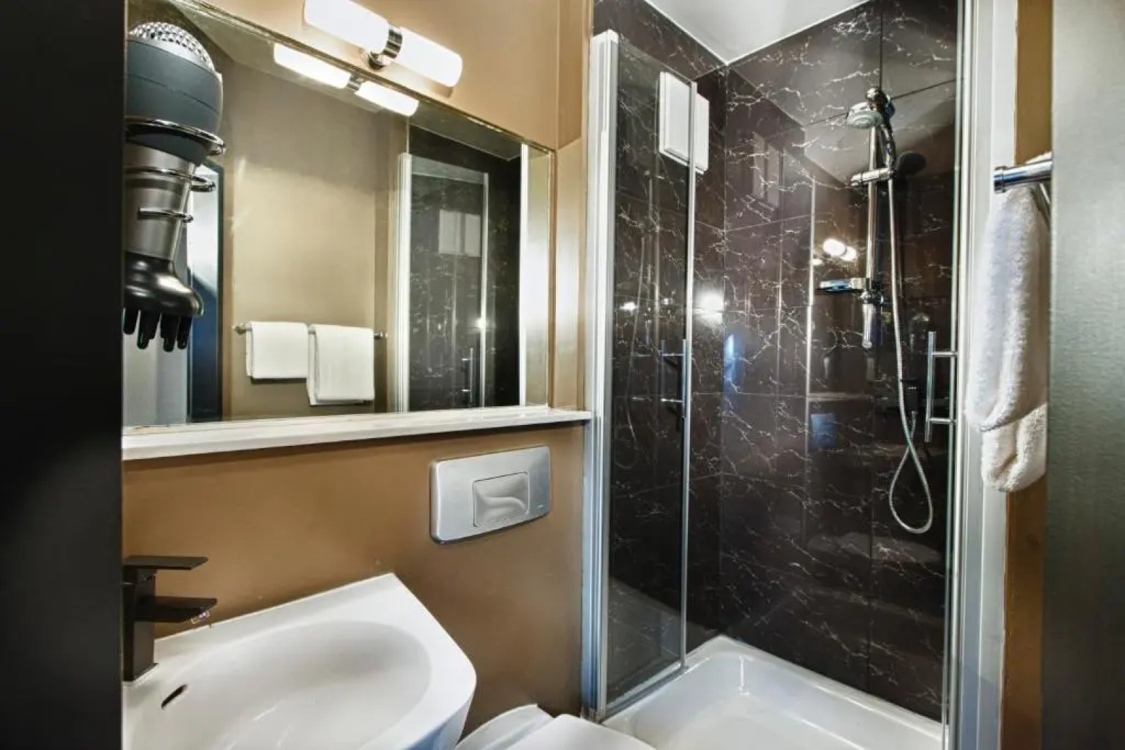 Tryp by Wyndham Munich North