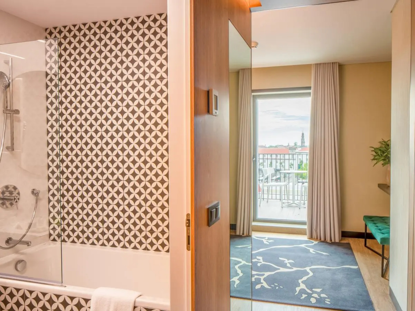 NH Hotel Porto Jardim