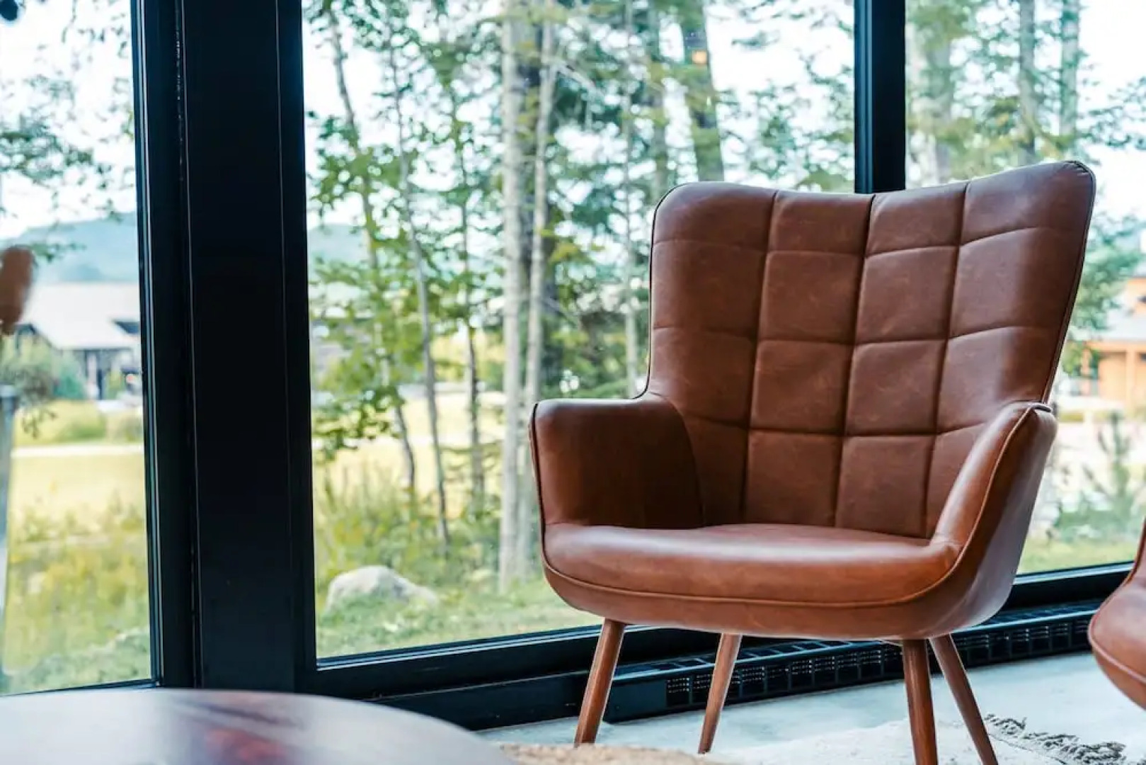 Bright Chalet With hot tub and Indoor Sauna