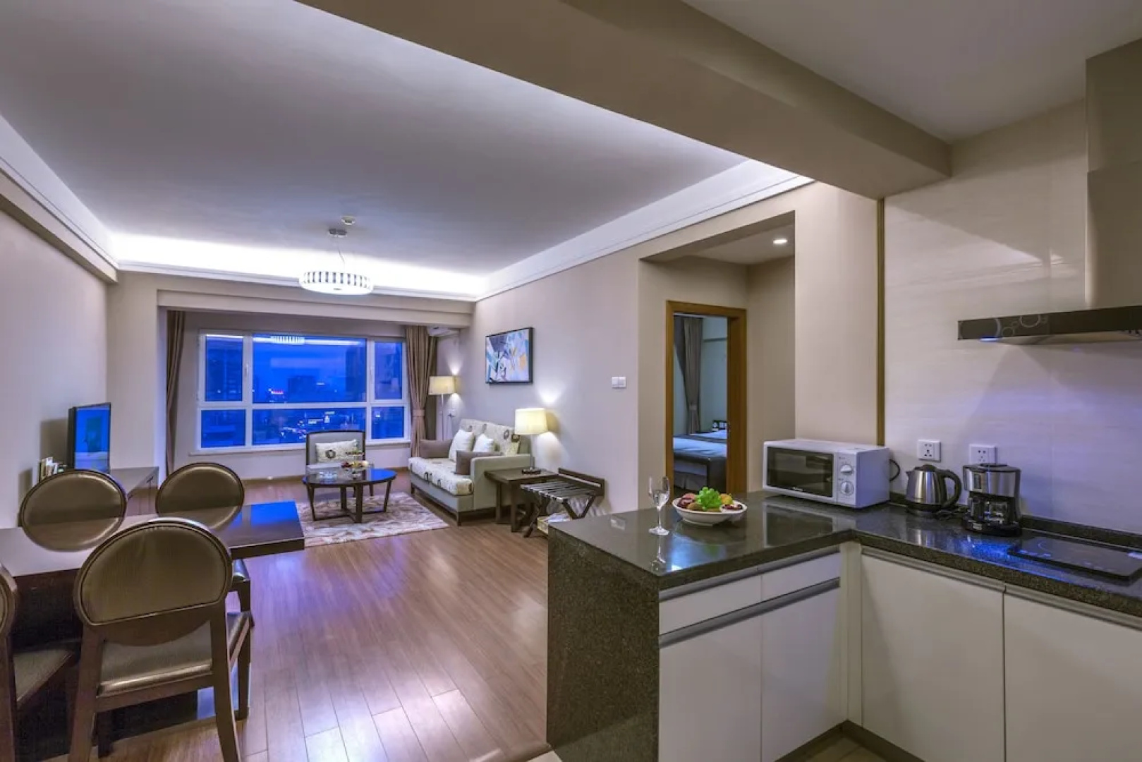 Qinhuangdao Peninsula Seasons Hotel And Apartment
