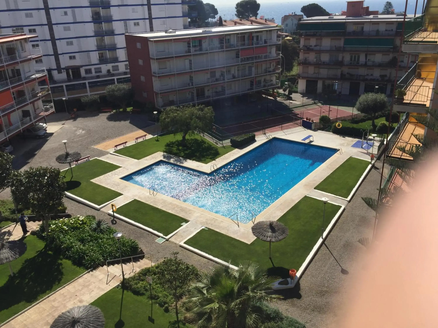 Oasis Close Barcelona Pool Tennis Beach