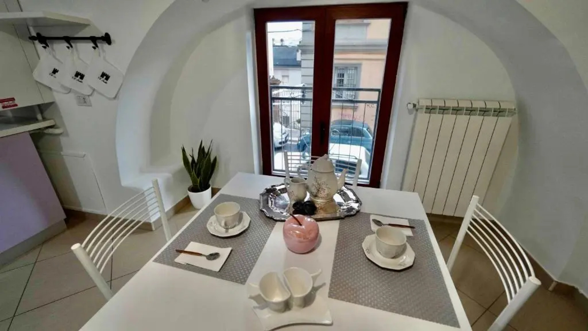 ChSuite & PrivateParking - Corso 18 Agosto - Apartment