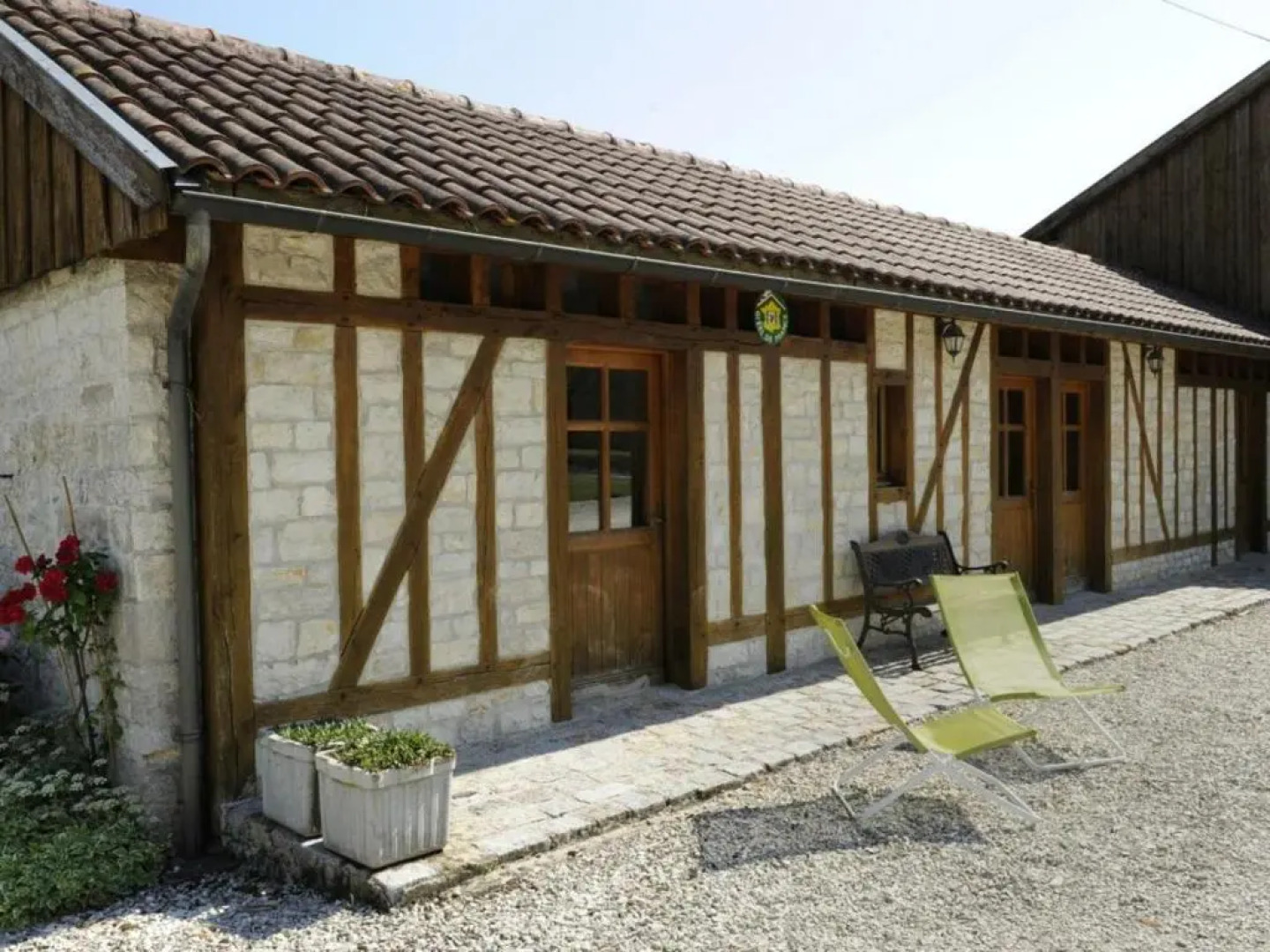Gîte Colombé-le-Sec, 3 pièces, 4 personnes - FR-1-543-76
