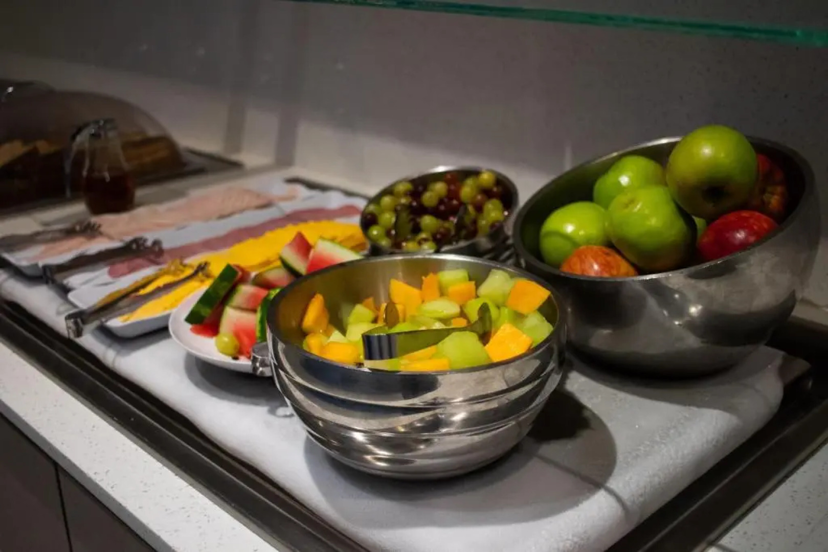 Ocean View Deluxe Suite: Pvt. Beach & Pool