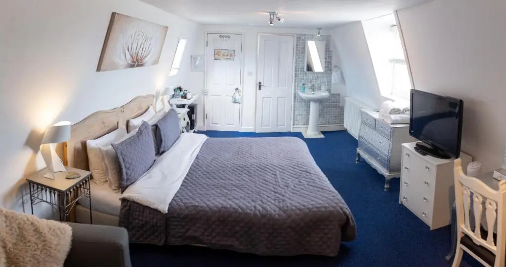 Roundhouse Hotel Weymouth