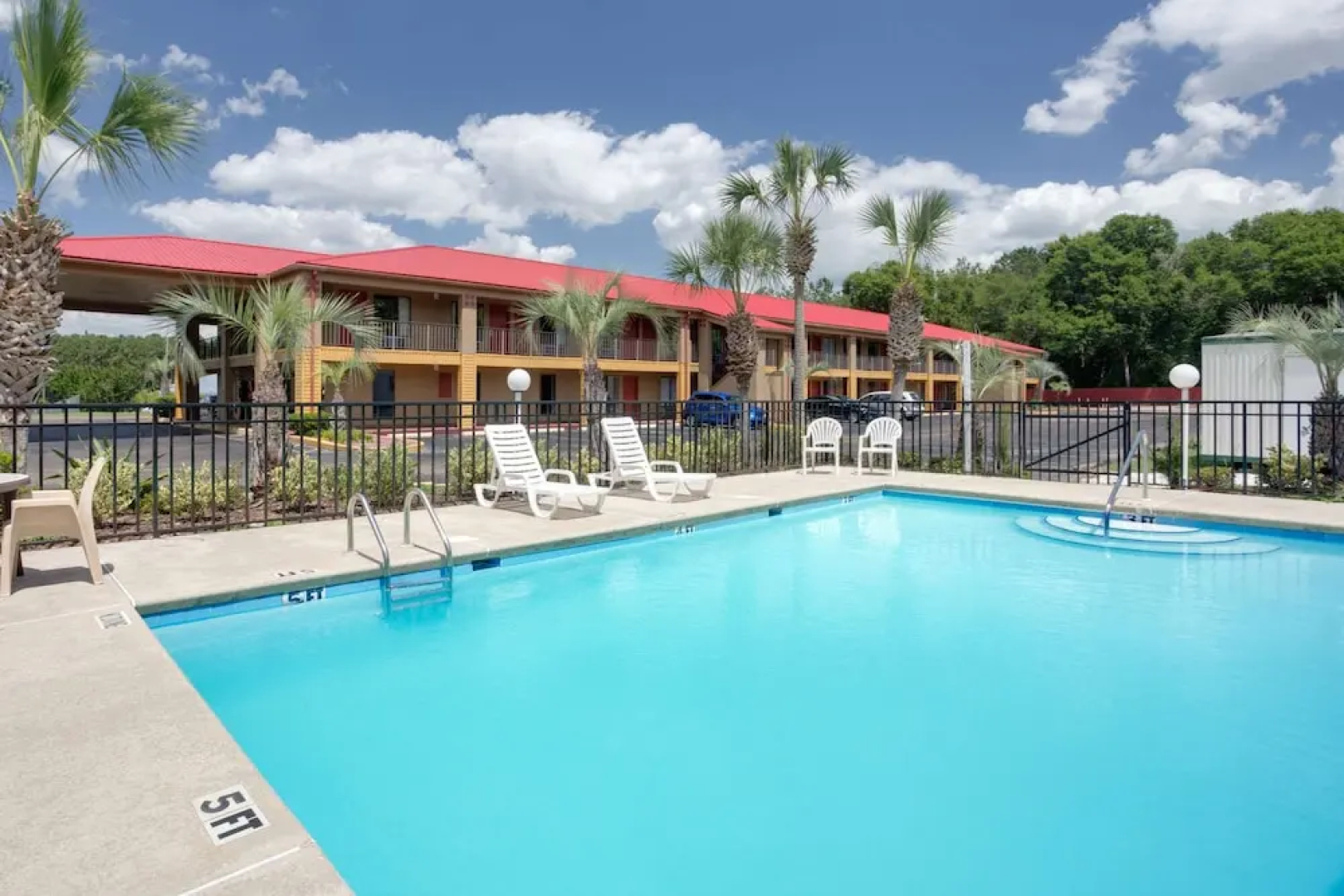 Super 8 Defuniak Springs