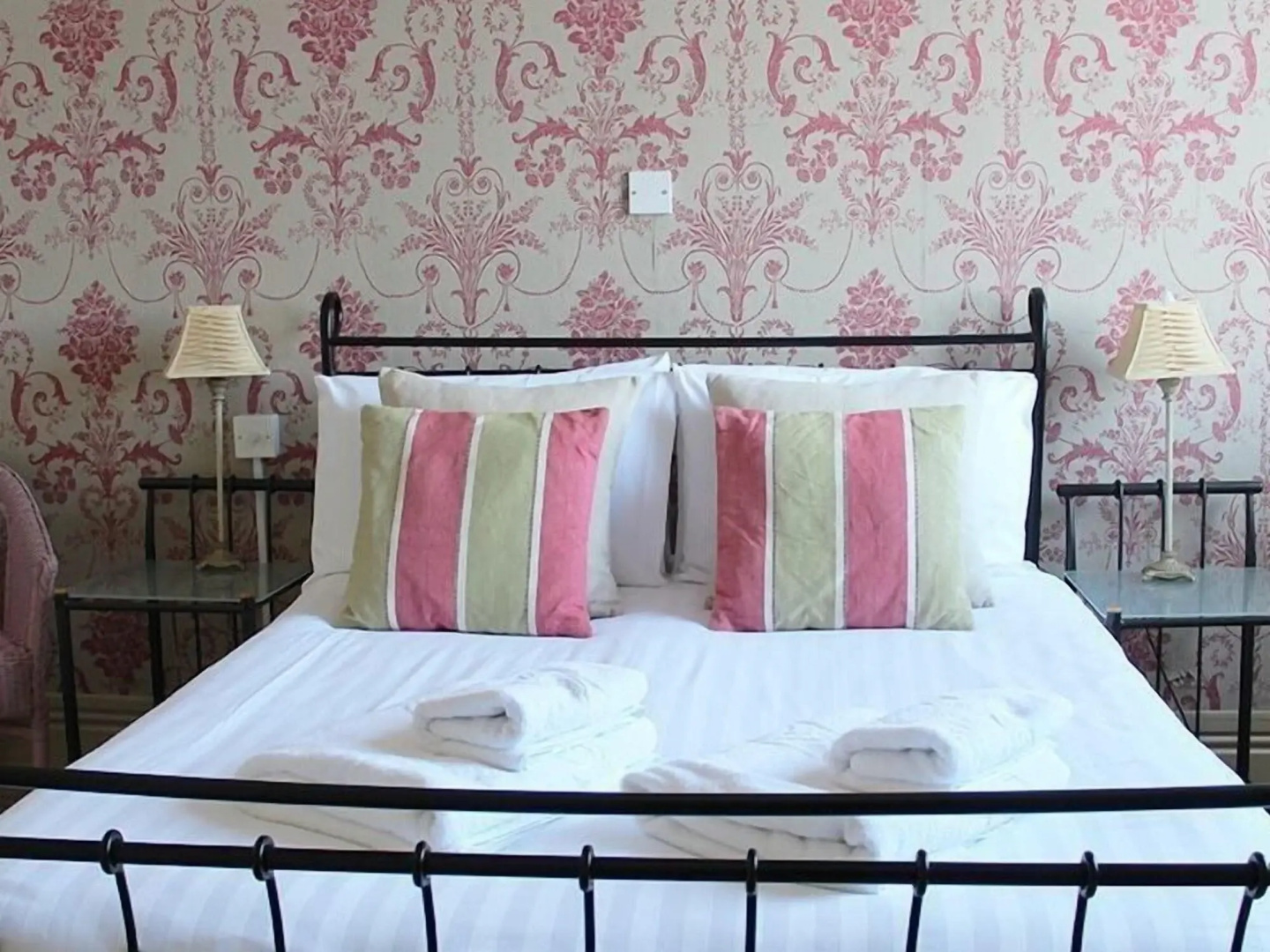 The Royal Oak Inn