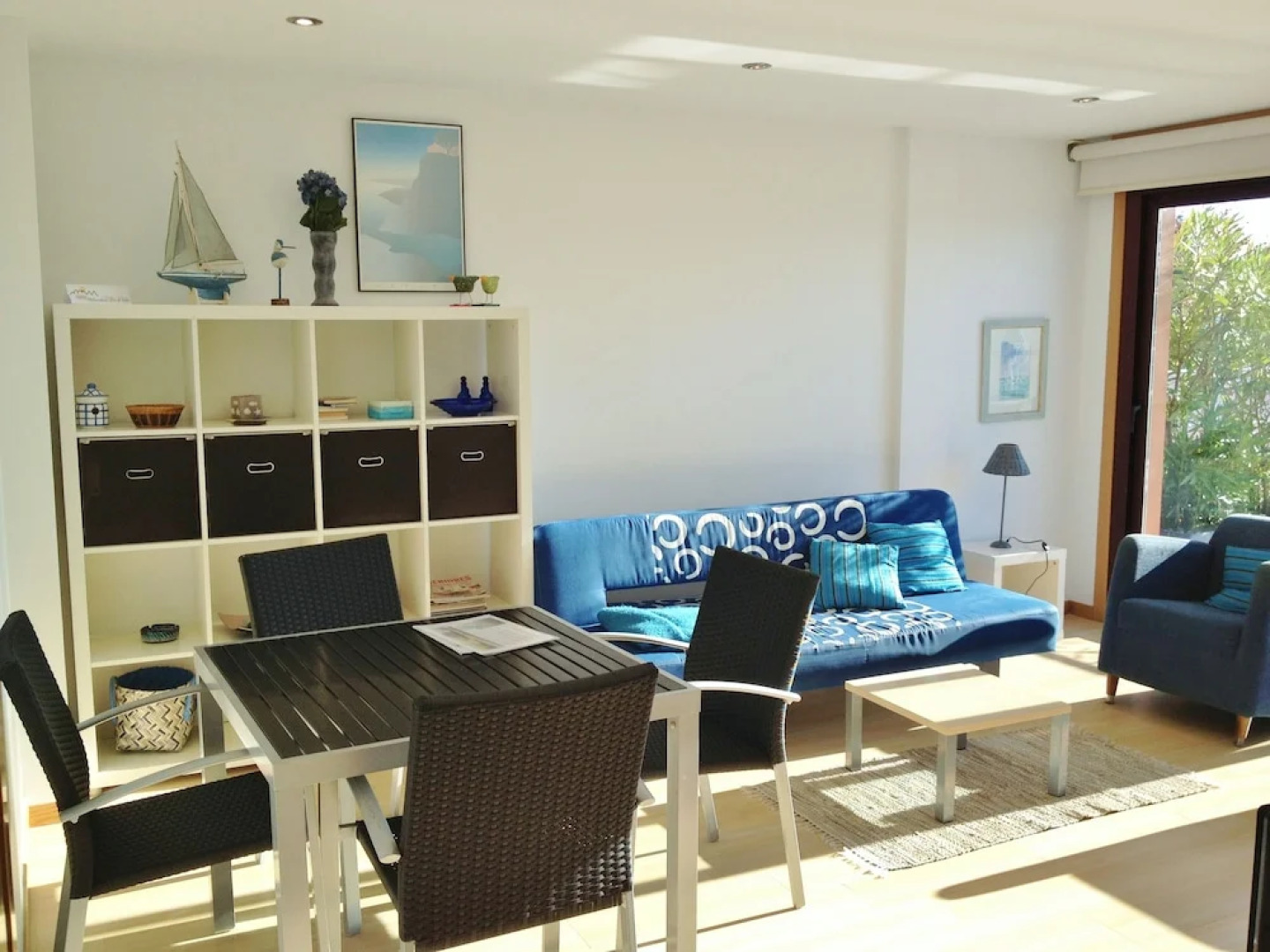 Apartamentos Turísticos Puerto Basella