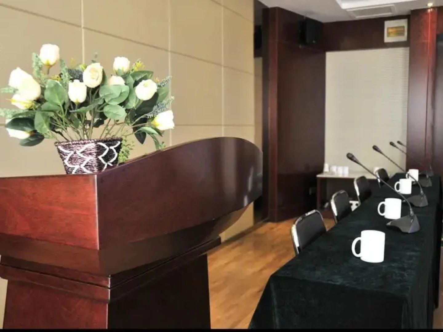 GreenTree Inn Lanzhou Yantan High-tech Zone Nanhe Road Business Hotel