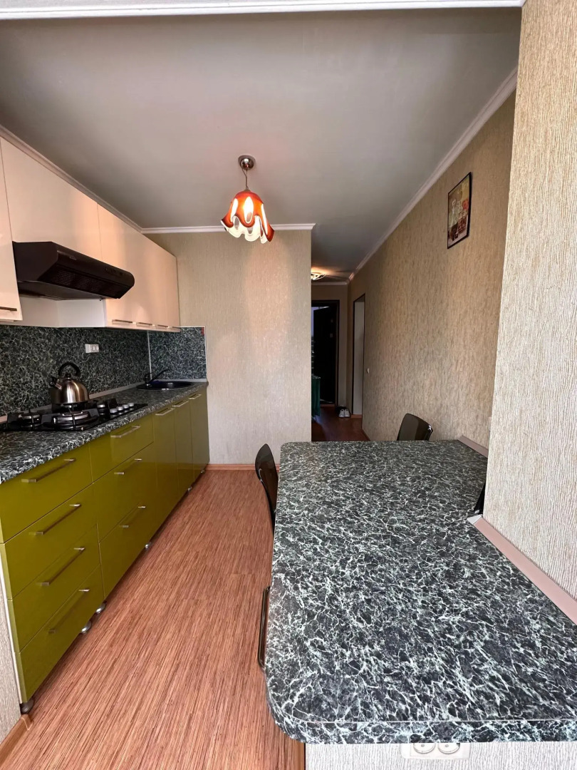 Апартаменты на проспекте Кулиева 11