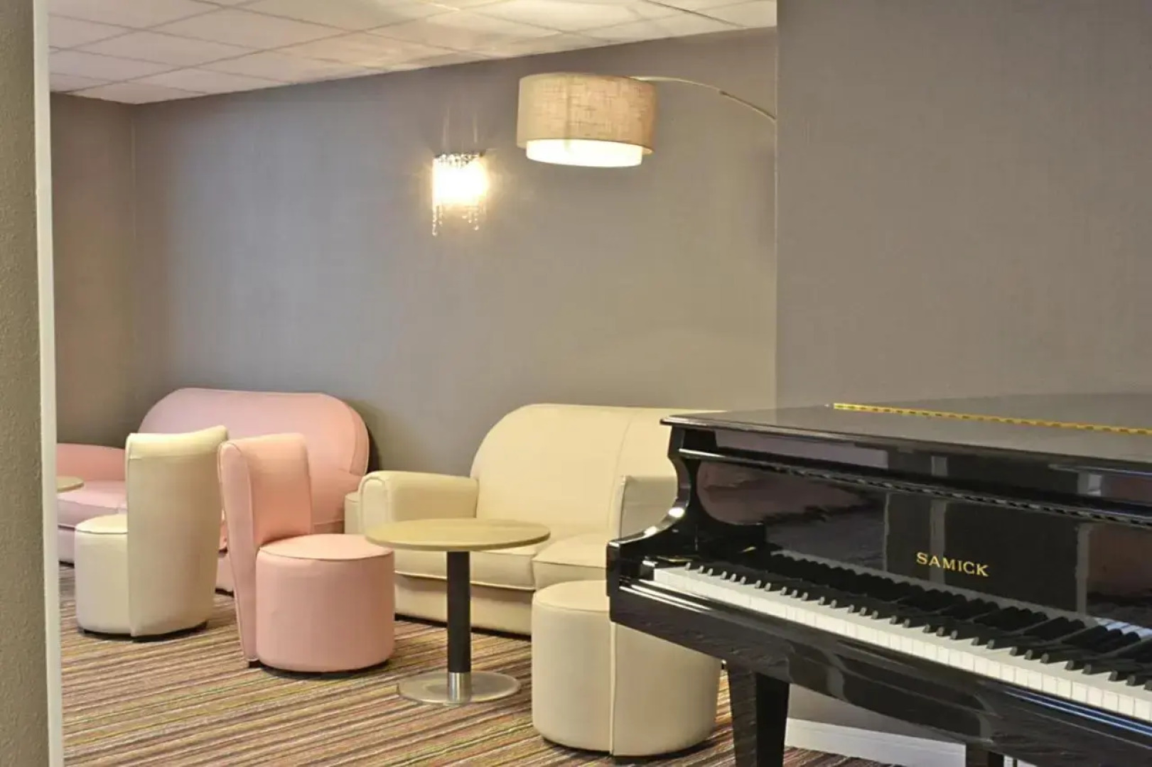 Hôtel Croix des Bretons Lourdes Pyrénées