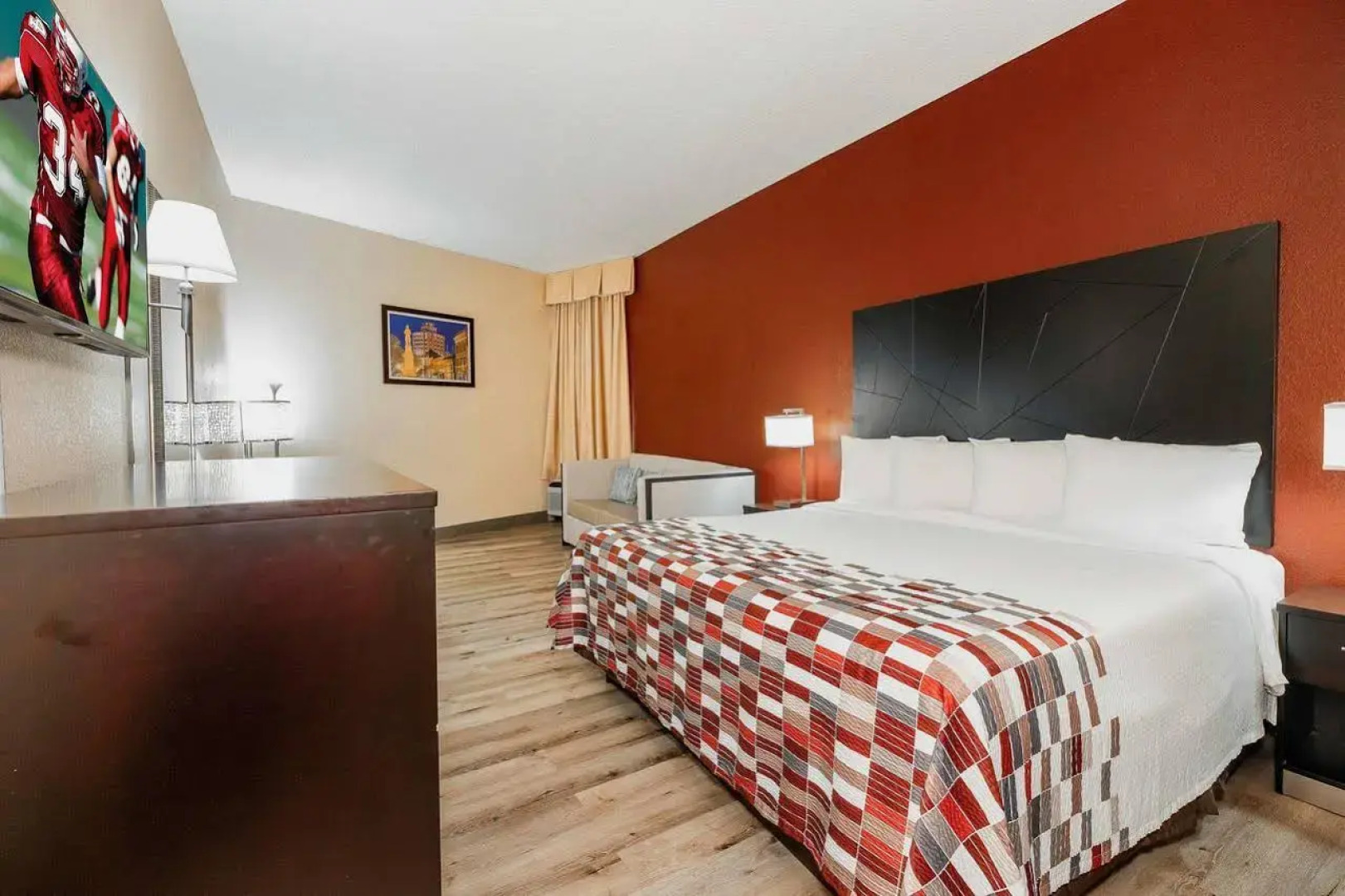 Red Roof Inn & Suites Macon