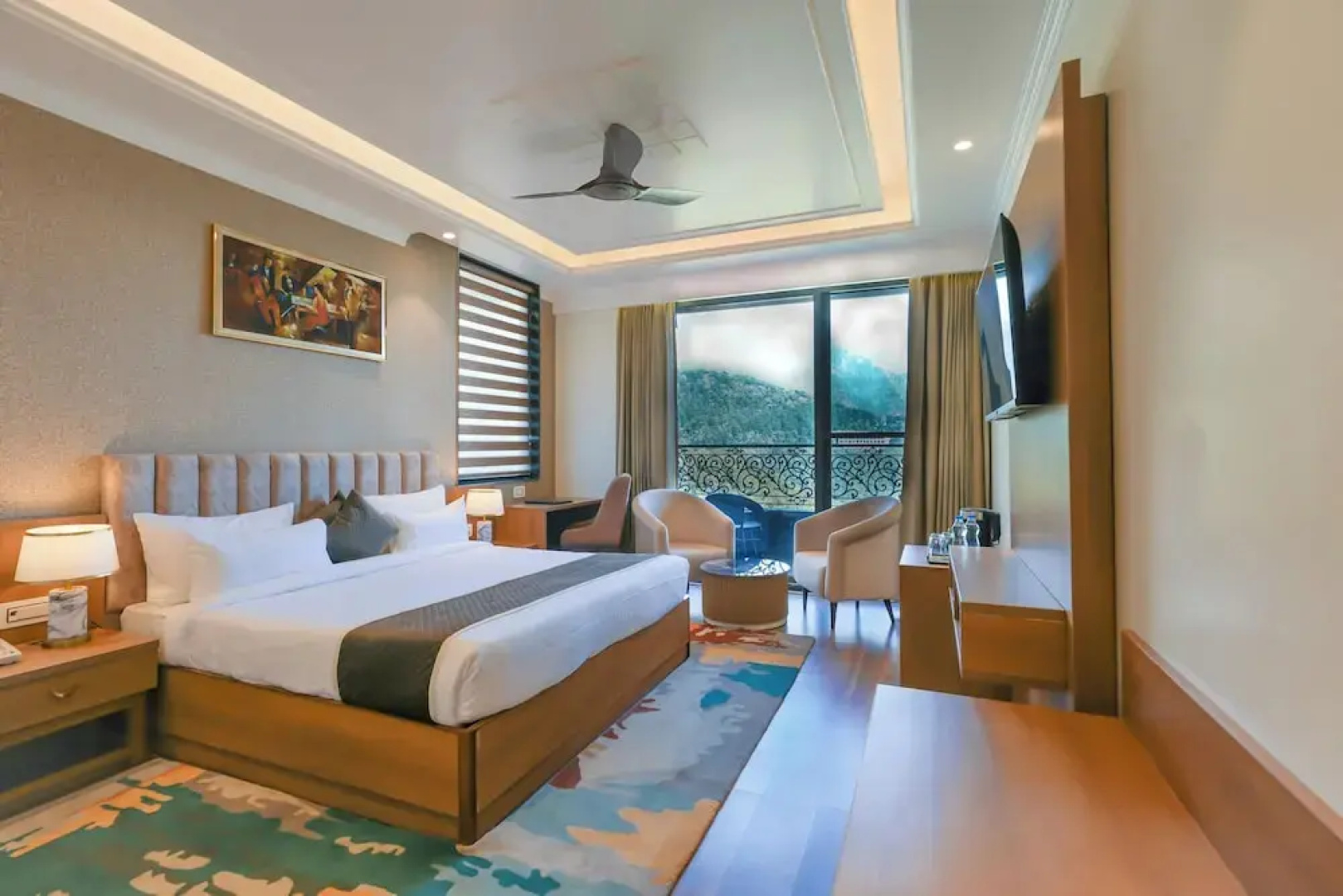 Alivaa Hotel, McLeodganj With Best Dhauladhar View & Infinity Pool Sky Garden