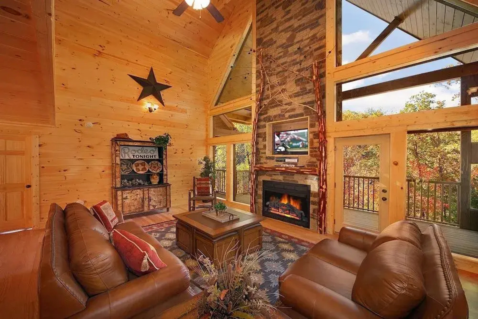 Firefly Lodge
