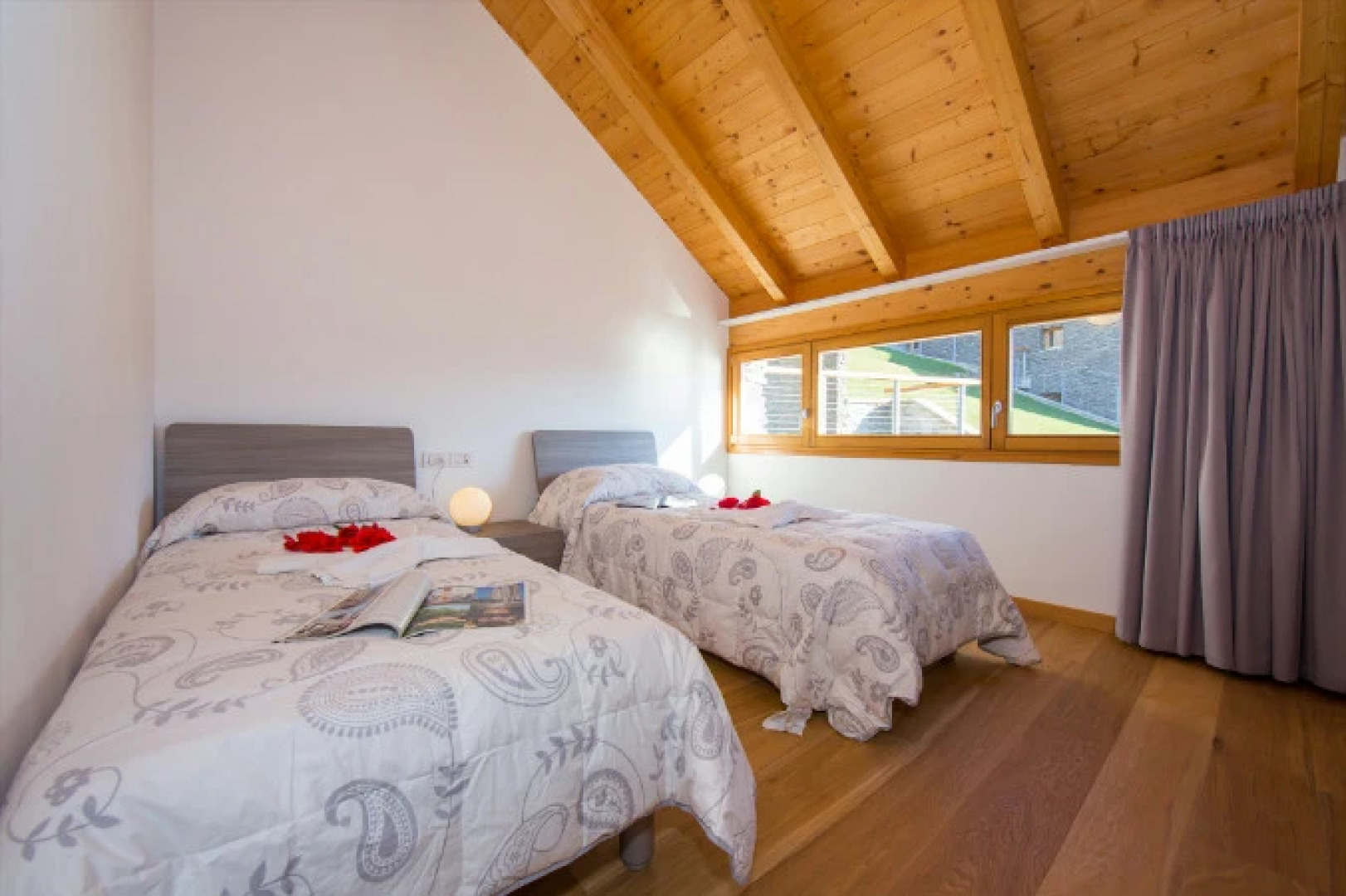 Paradiso del Lago T2