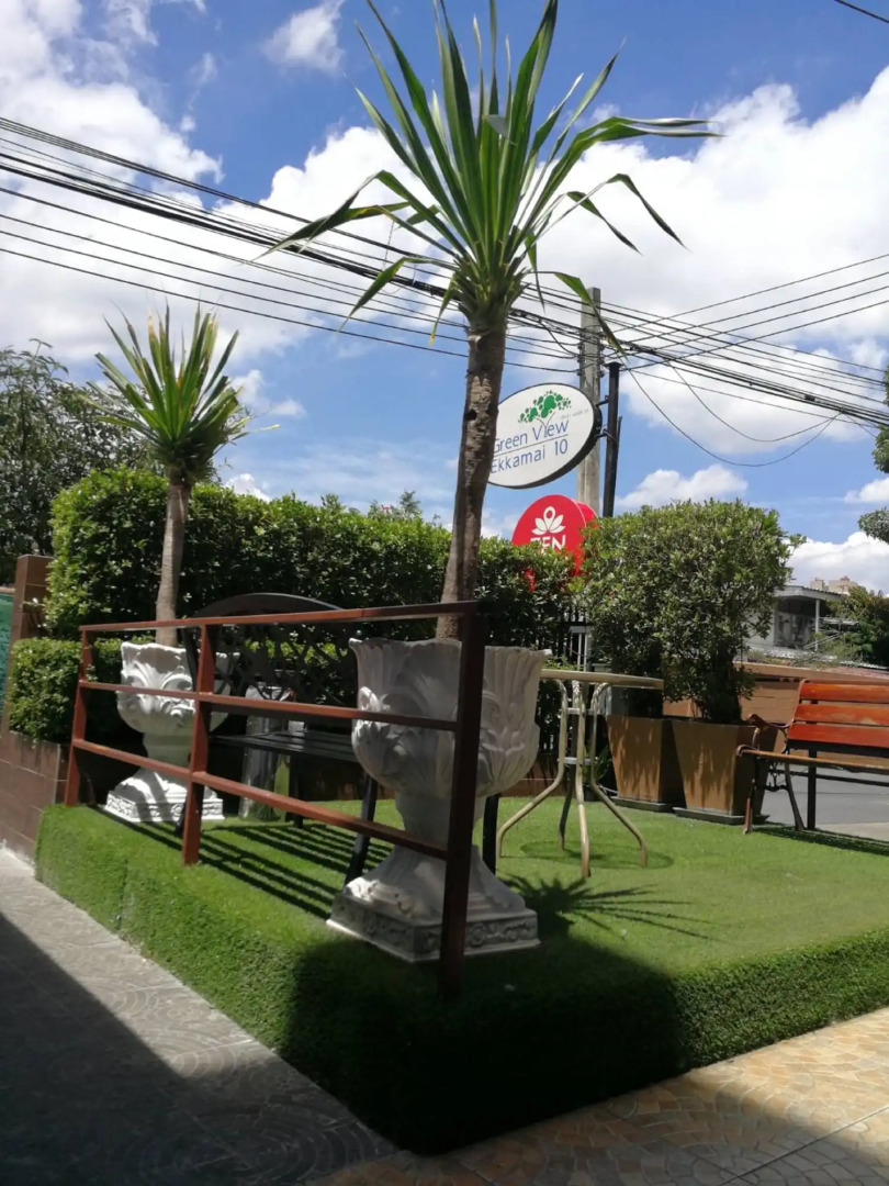 Greenview Ekkamai 10