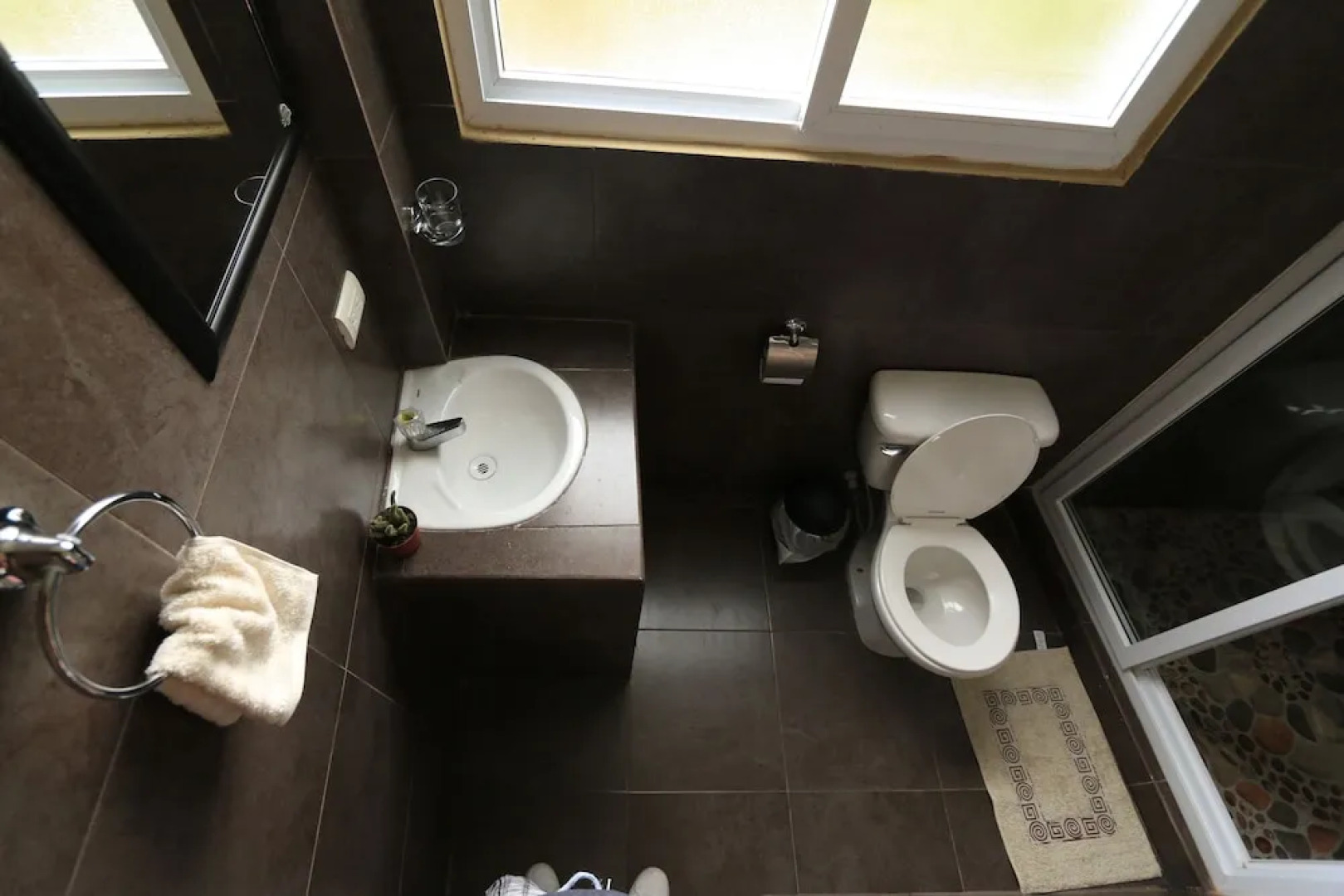 El Delfin Hotel y Restaurante