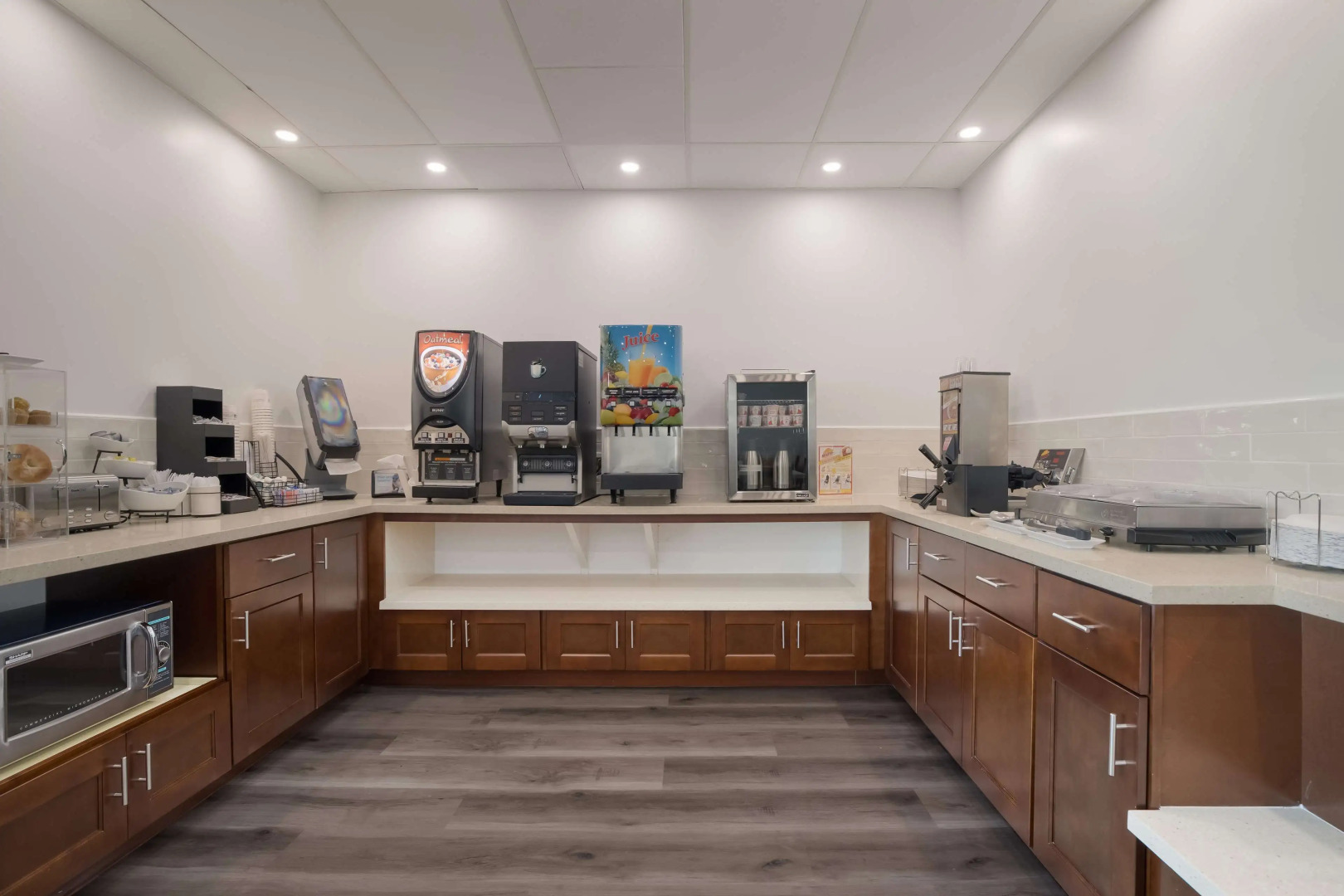 SureStay Plus By Best Western Upland Ontario North