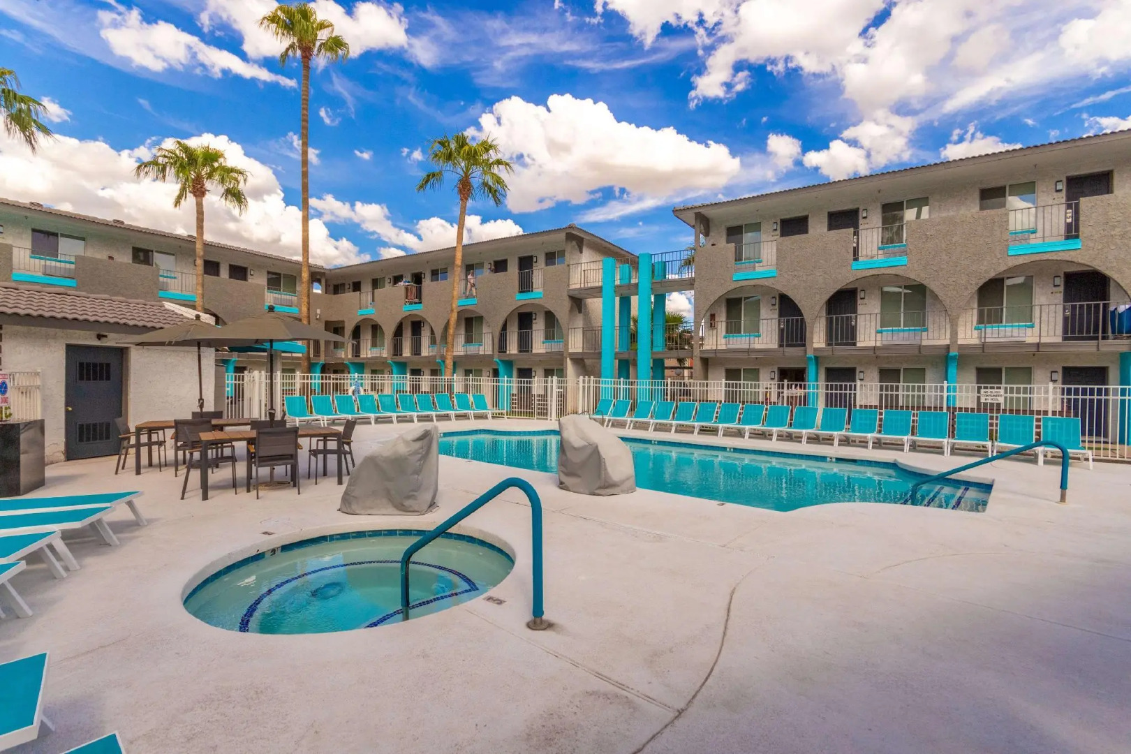 Hotel Bixby Scottsdale, BW Signature Collection