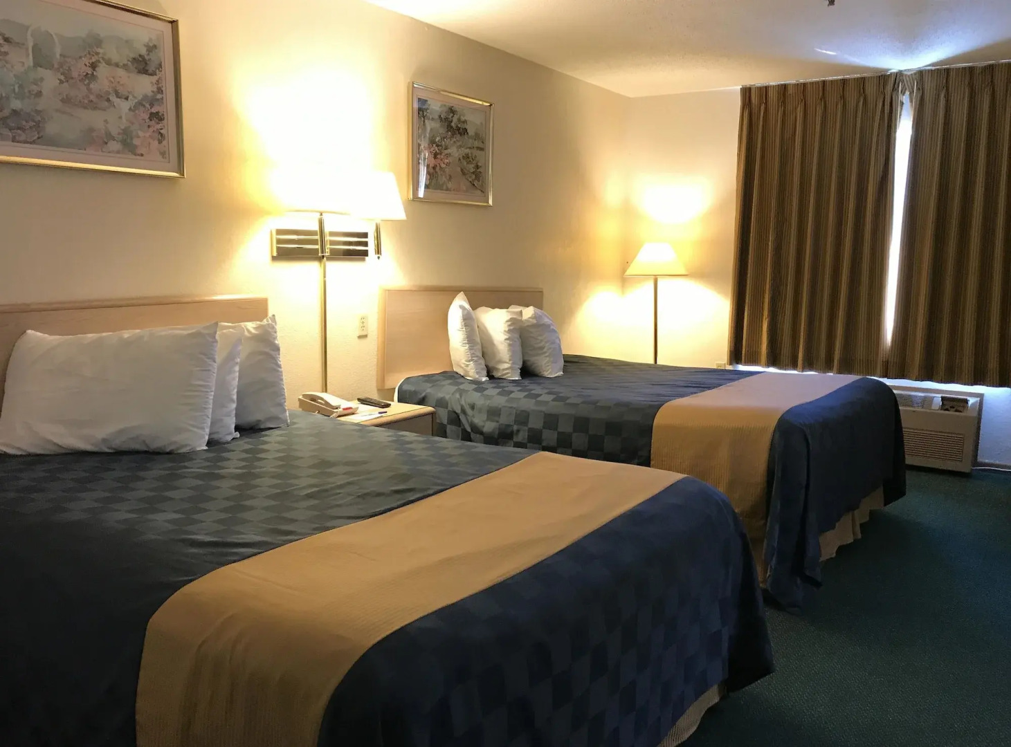 Americas Best Value Inn Champaign
