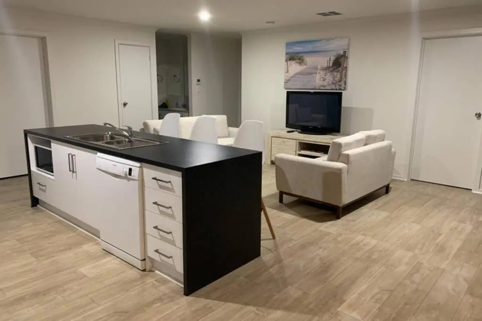 Sea-renity central to Port Elliot