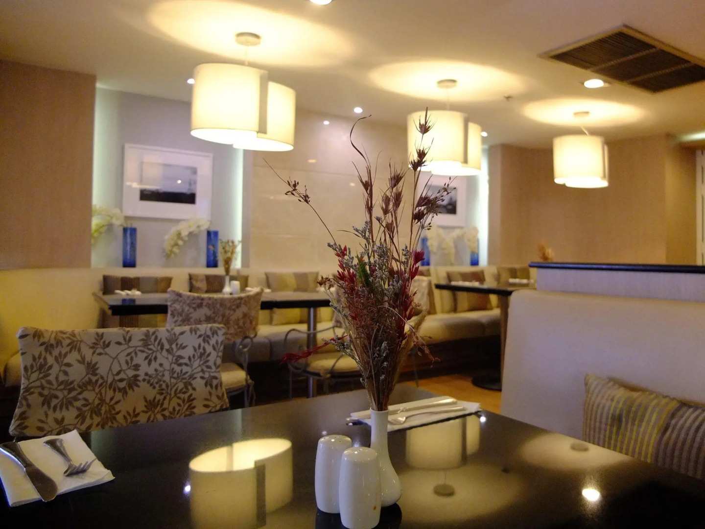 Evergreen Place Siam by UHG