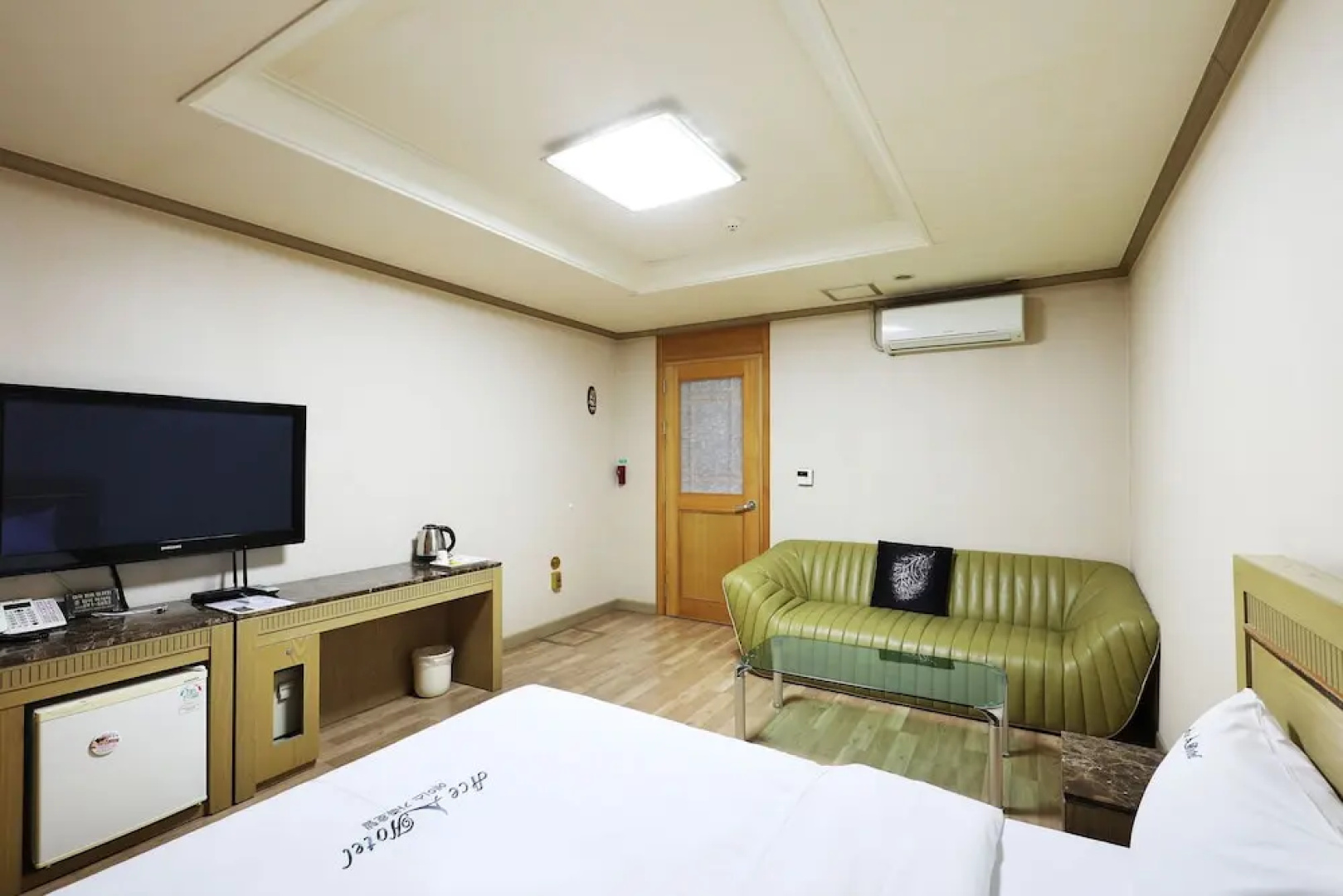 Ace Family Hotel
