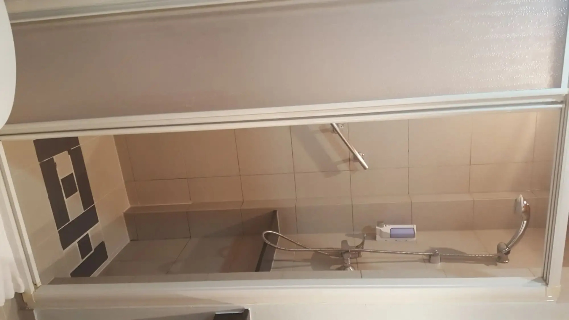 iCheck inn Sukhumvit 19