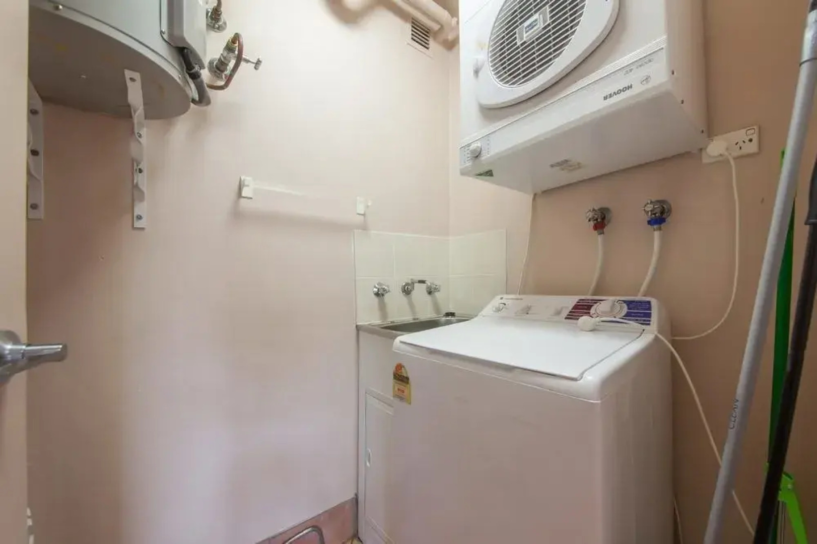 Mistral Court Unit 9 17 Mistral Close